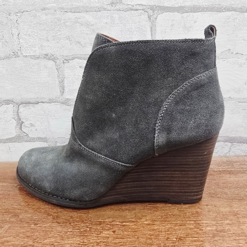 Lucky Brand Yasmin Grey Suede Wedge Ankle Booties LP-YASMIN Mens 10M‎ 40